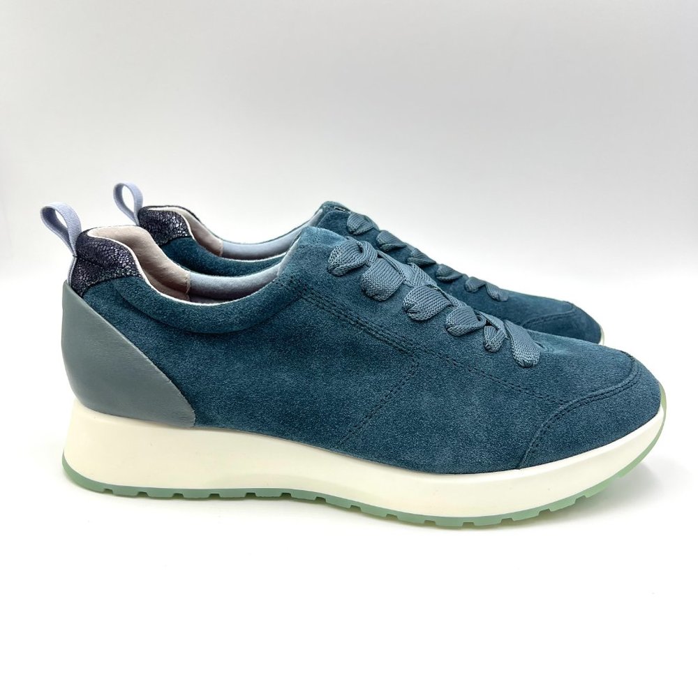 Munro Womens Size 8.5 Denim‎ Blue Suede Leather Casual Comfort Sneakers Shoes